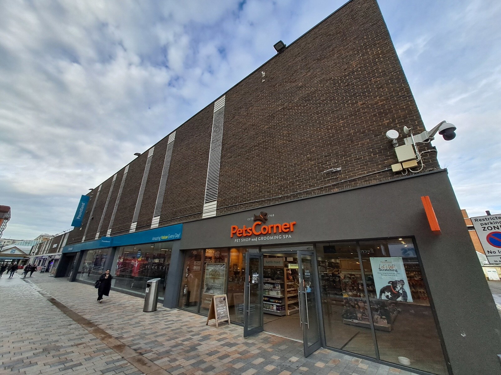 6-10 Princess Way, Camberley en venta Foto principal- Imagen 1 de 9