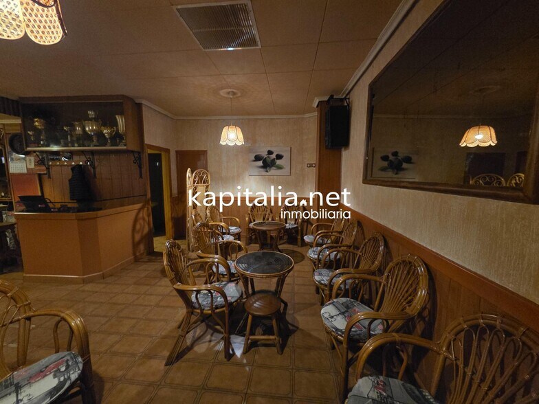 de Joan Xxiii, Ontinyent, Sant Rafael, 1, València, Valencia en venta - Foto del edificio - Imagen 3 de 7