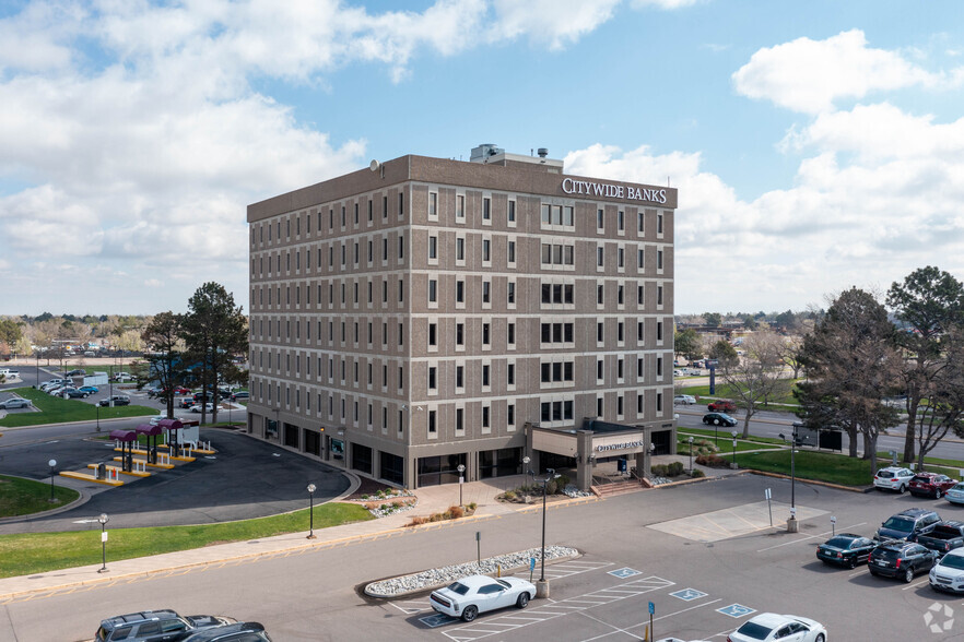 12075 E 45th Ave, Denver, CO en alquiler - Foto del edificio - Imagen 1 de 14