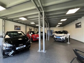 16-34 Rue Du Buisson Aux Fraises, Massy en alquiler Foto del edificio- Imagen 1 de 17