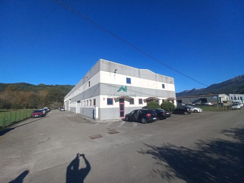 Nave en Guriezo en venta - Foto del edificio - Imagen 3 de 4