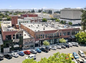 135-185 E 2nd St, Pomona, CA - vista aérea  vista de mapa