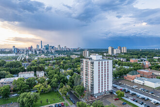 10453-10455 84 Av NW, Edmonton, AB - VISTA AÉREA  vista de mapa - Image1