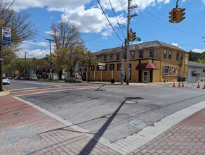 194-198 Main St, Emmaus, PA en venta Foto del edificio- Imagen 2 de 25