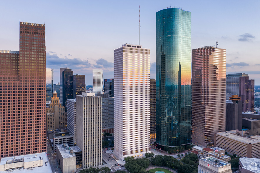 910 Louisiana St, Houston, TX en alquiler - Foto del edificio - Imagen 1 de 6