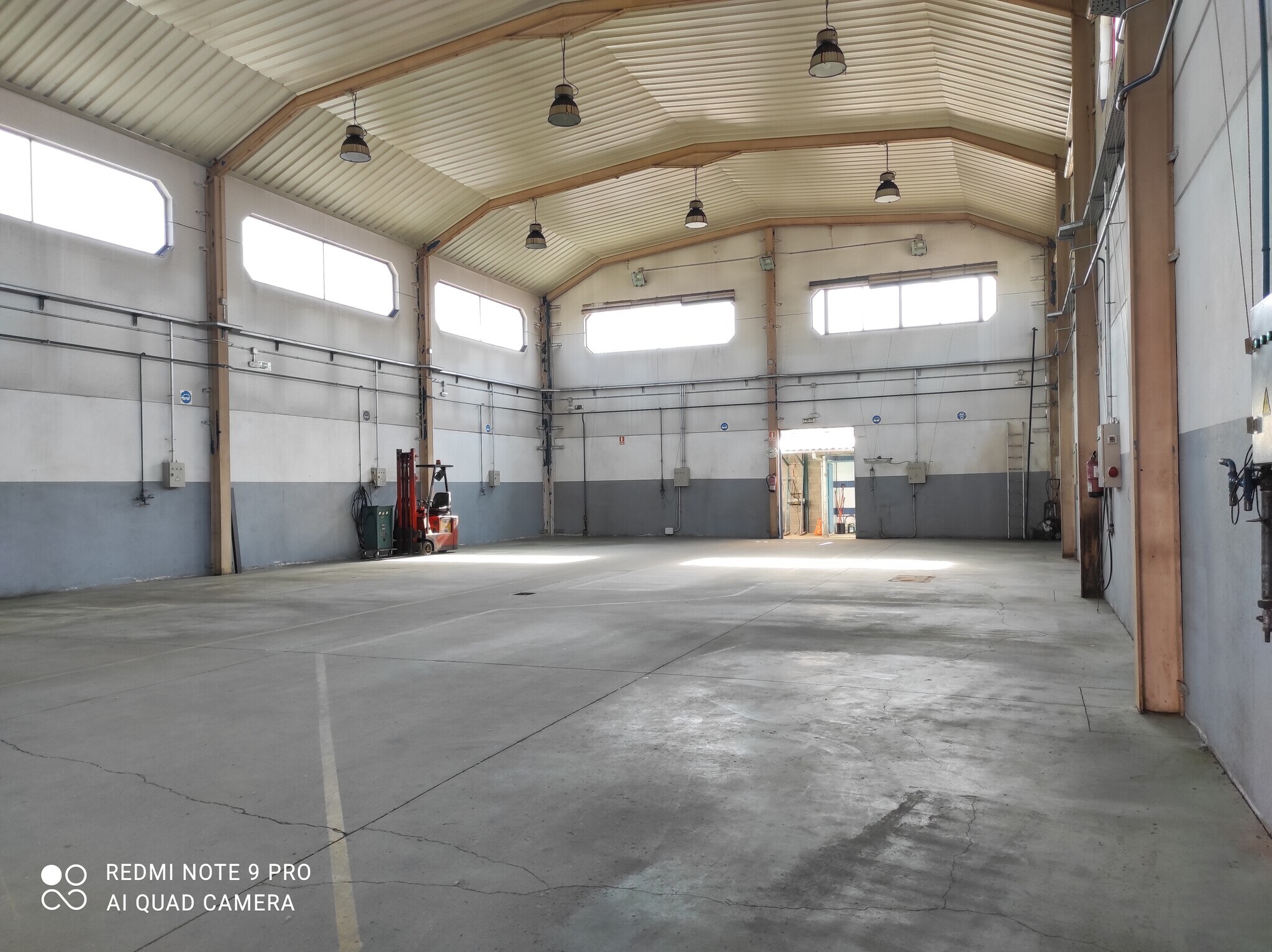 Nave en Madrid, Madrid en venta Foto principal- Imagen 1 de 36