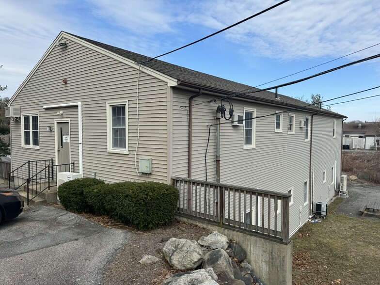 151 Centerville Rd, Warwick, RI en venta - Foto del edificio - Imagen 3 de 14