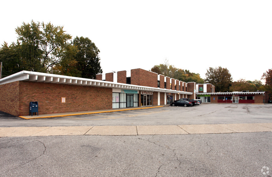 1911-1943 Bailey Rd, Cuyahoga Falls, OH en alquiler - Foto del edificio - Imagen 2 de 7