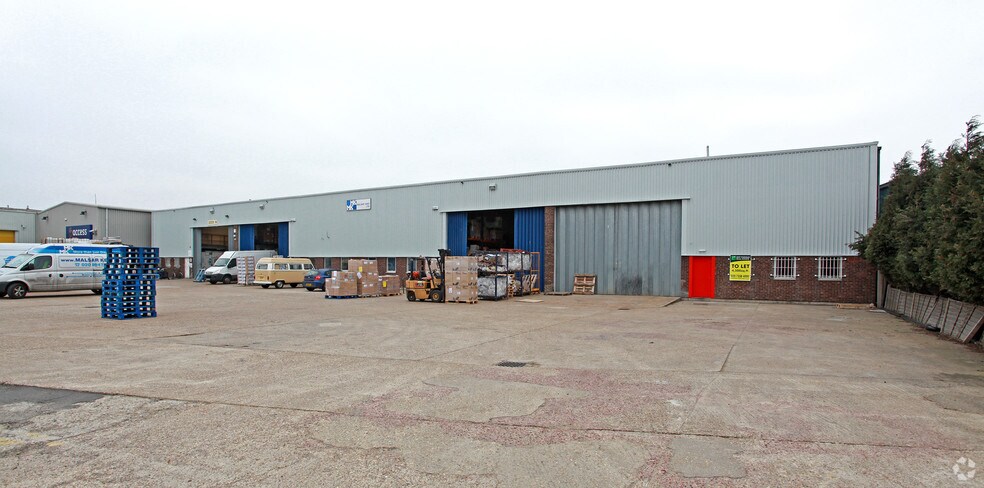 Gresham Way, London en alquiler - Foto del edificio - Imagen 2 de 4