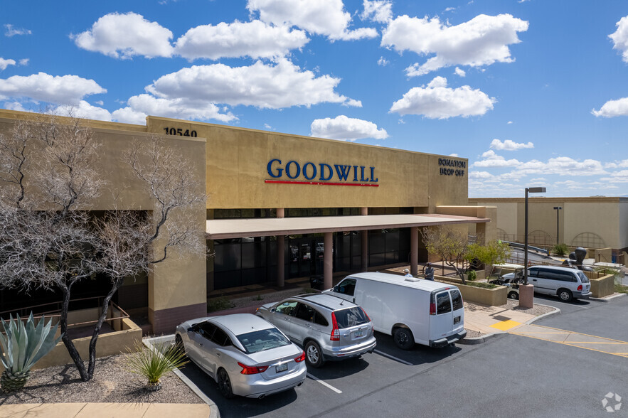 La Canada Dr, Oro Valley, AZ en alquiler - Foto del edificio - Imagen 3 de 11