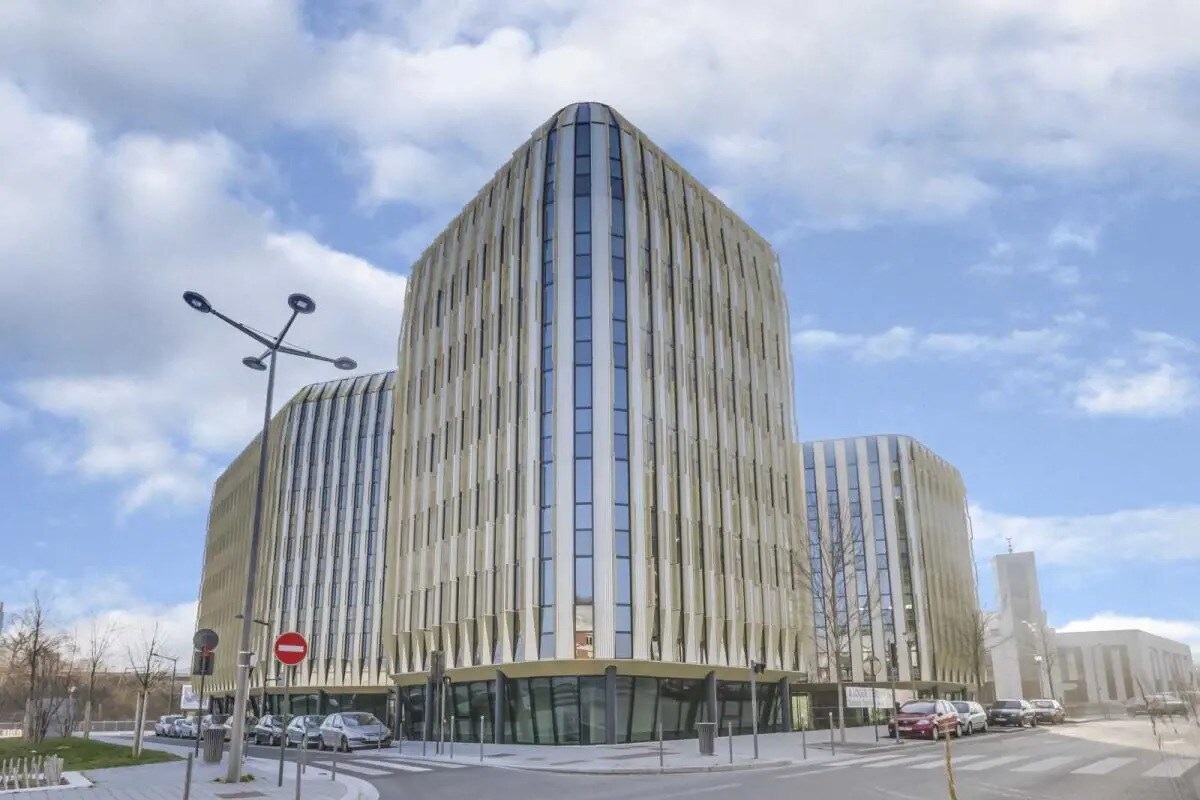 14 Mail Du Commandant Cousteau, Massy en alquiler Foto del edificio- Imagen 1 de 19