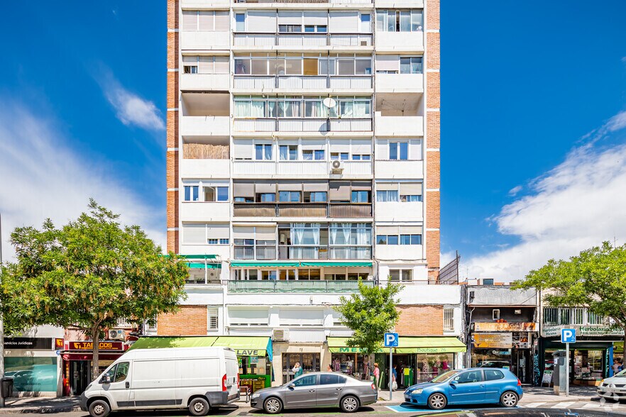 Calle de Melchor Fernández Almagro, 76, Madrid, Madrid en alquiler - Foto principal - Imagen 1 de 2