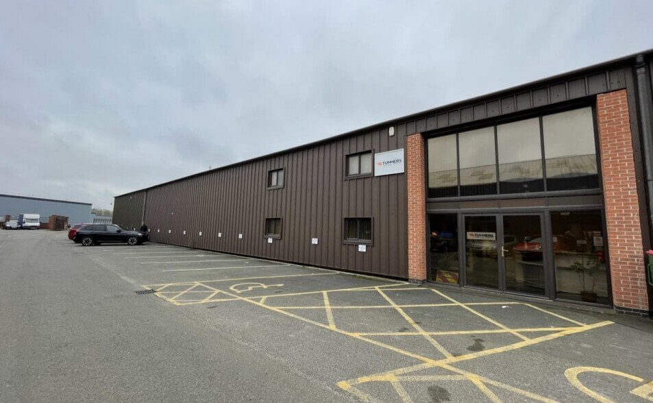 8 Private Rd, Nottingham en alquiler - Foto del edificio - Imagen 2 de 7
