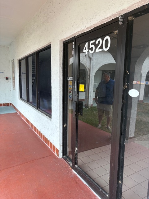 4500 Commercial Way, Spring Hill, FL en alquiler Foto principal- Imagen 1 de 34