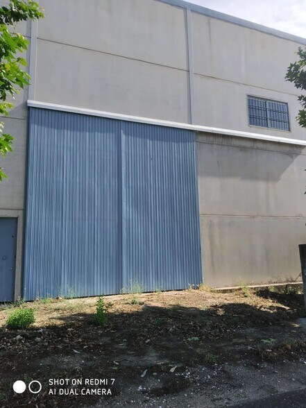 Nave en Malpartida de Cáceres en alquiler - Foto del edificio - Imagen 3 de 5