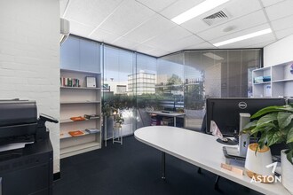 2-4 Keith Campbell Ct, Scoresby en alquiler Foto del interior- Imagen 2 de 8
