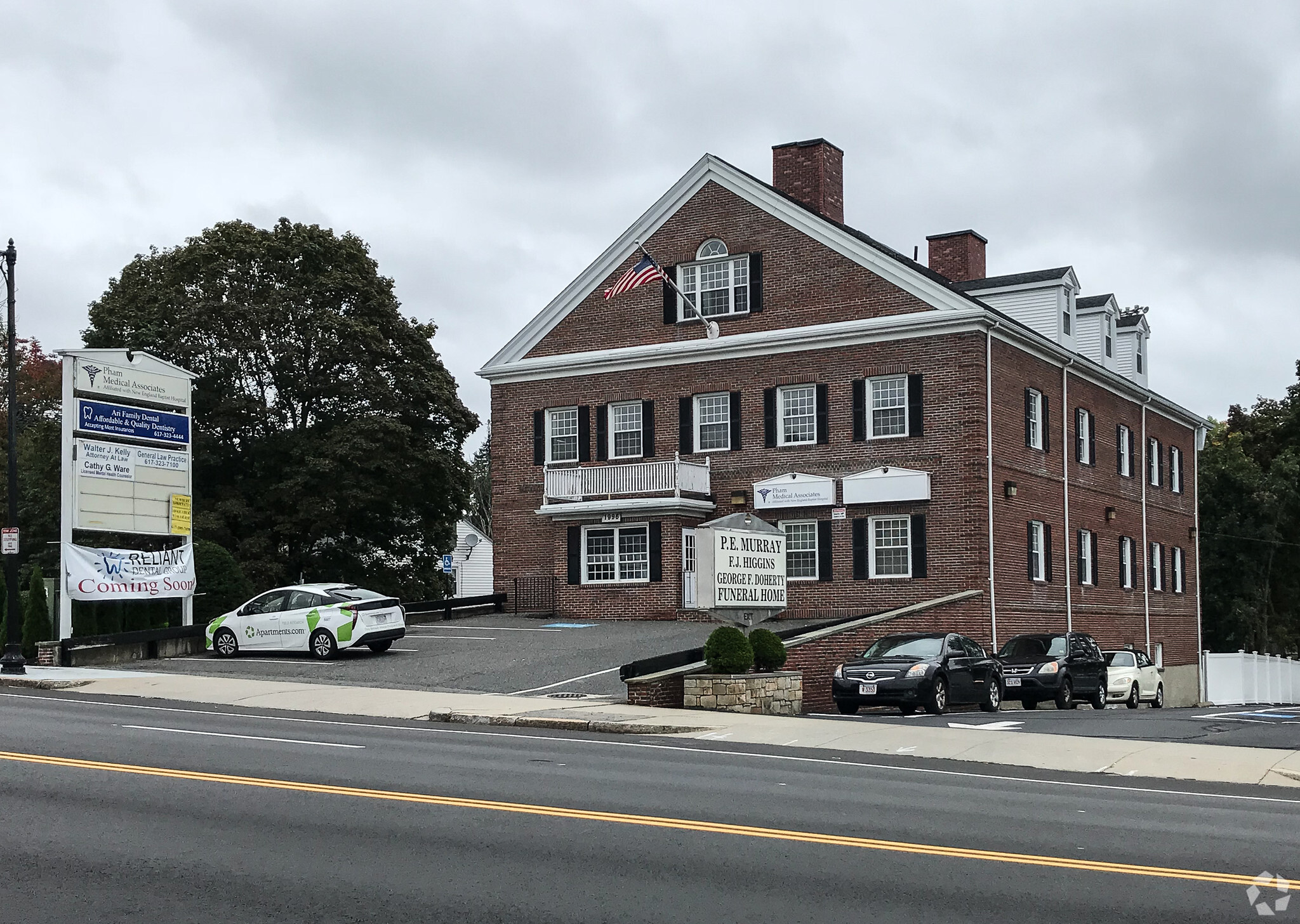 1996 Centre St, West Roxbury, MA en alquiler Foto del edificio- Imagen 1 de 28