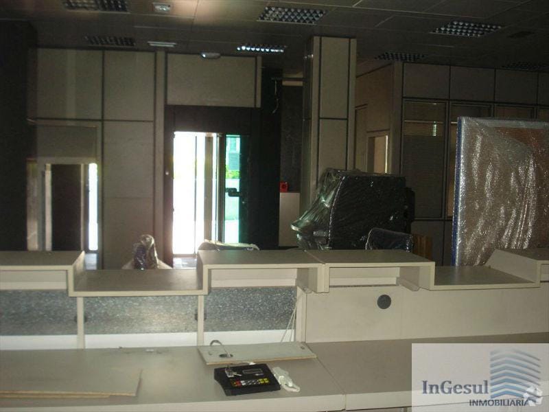 Plaza del Pueblo, 13, Colmenar Viejo, MAD 28770 - Unidad Puerta 01 - - Foto del interior - Image 2 of 3