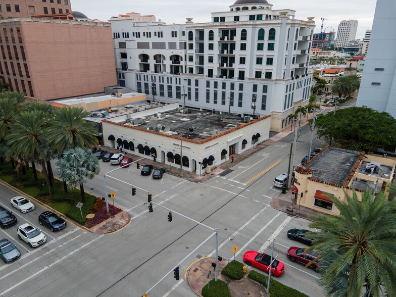 280-284 Alhambra Cir, Coral Gables, FL en alquiler - Foto del edificio - Imagen 1 de 3