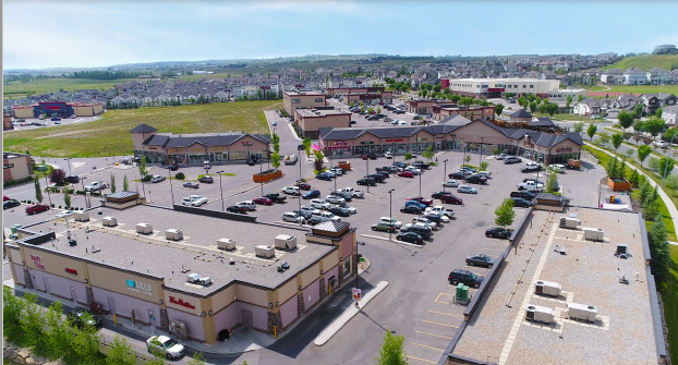 200 Southridge Dr, Okotoks, AB en alquiler - Foto del edificio - Imagen 3 de 17