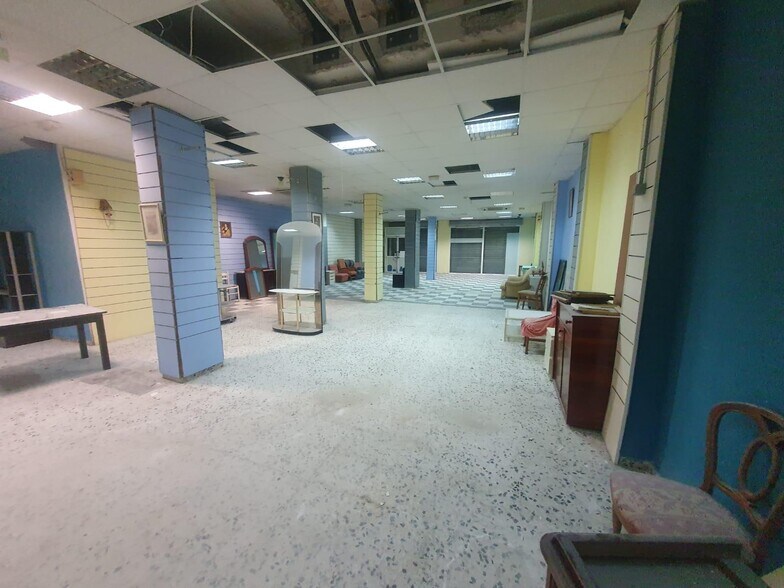 Local en SEVILLA en alquiler - Foto del edificio - Imagen 1 de 12