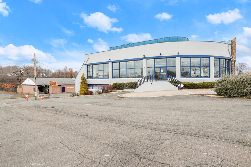 1 Boston Post Rd, Milford, CT en venta - Foto del edificio - Imagen 2 de 17