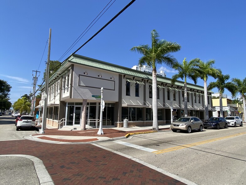 2401 1st St, Fort Myers, FL en venta - Foto del edificio - Imagen 1 de 6