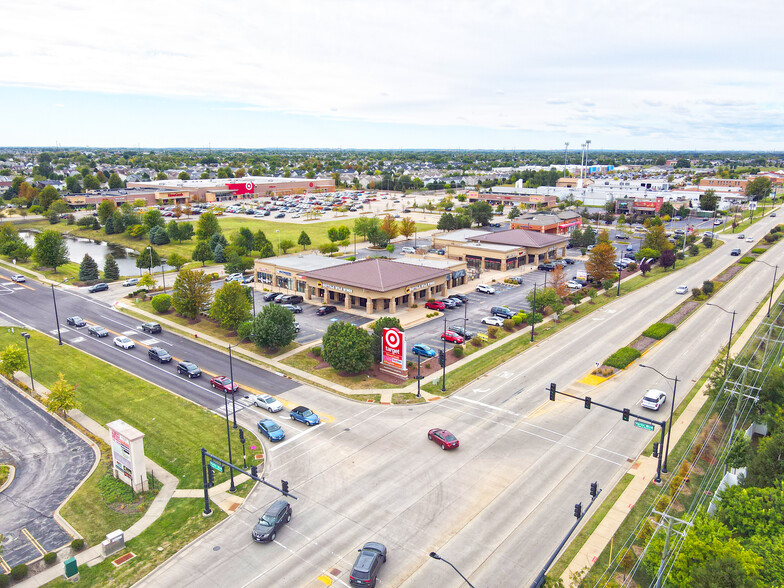 1015-1023 Brook Forest Ave, Joliet, IL en alquiler - Foto del edificio - Imagen 3 de 19