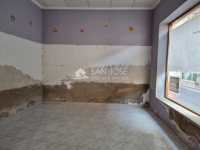 Local en Alicante en alquiler - Foto del edificio - Imagen 2 de 6