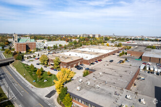 395 Av Sainte-Croix, Montréal, QC - VISTA AÉREA  vista de mapa