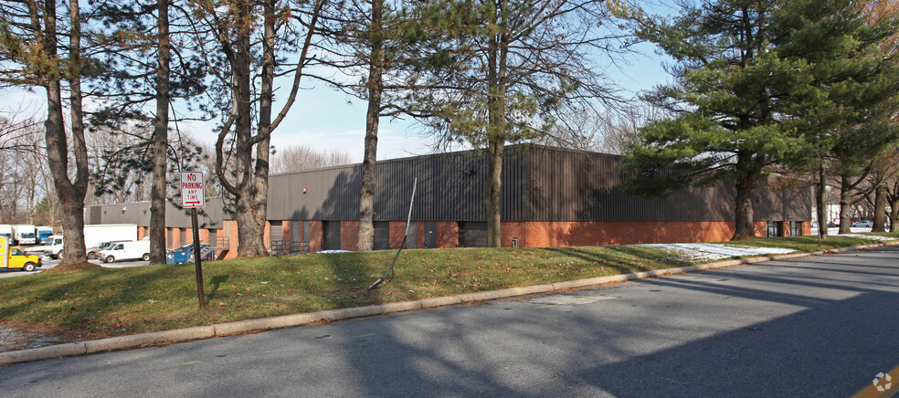 9051 Red Branch Rd, Columbia, MD en alquiler - Foto del edificio - Imagen 2 de 7