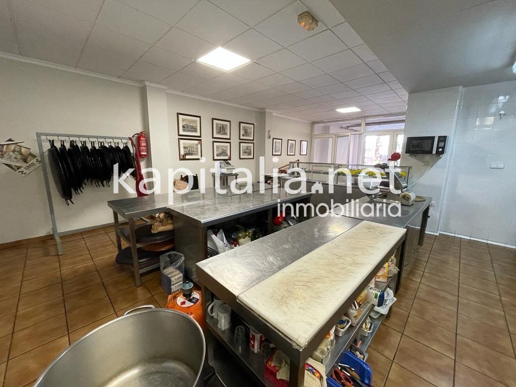 Local en València en venta Foto del edificio- Imagen 1 de 8