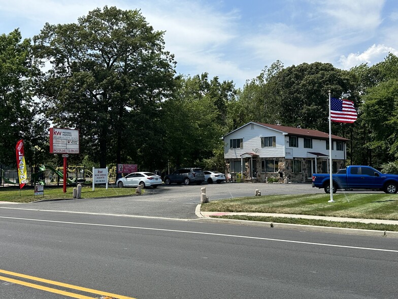 824 Radio Rd, Tuckerton, NJ en alquiler - Foto del edificio - Imagen 1 de 14