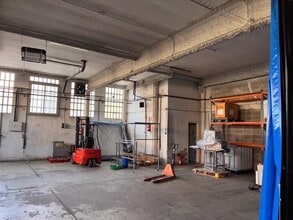 Nave en Sant Feliu de Llobregat, Barcelona en alquiler Foto del interior- Imagen 2 de 3