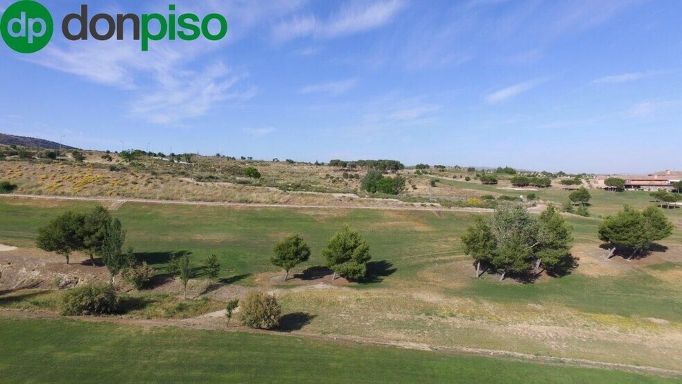 Calle Barranco de los Lobos, Villa de Otura, Granada en venta - Foto del edificio - Imagen 3 de 18