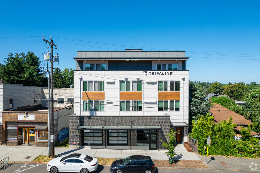 5637 University Way NE, Seattle, WA en alquiler - Foto del edificio - Imagen 2 de 8