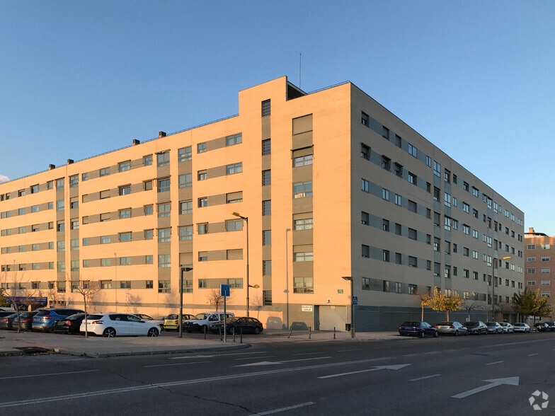 Plaza Mar Egeo, 6, Coslada, Madrid en venta - Foto del edificio - Imagen 1 de 1