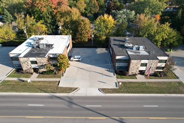 1877 - 1899 Orchard Lake Rd. cartera de 2 inmuebles en venta en LoopNet.es - Foto del edificio - Imagen 1 de 21