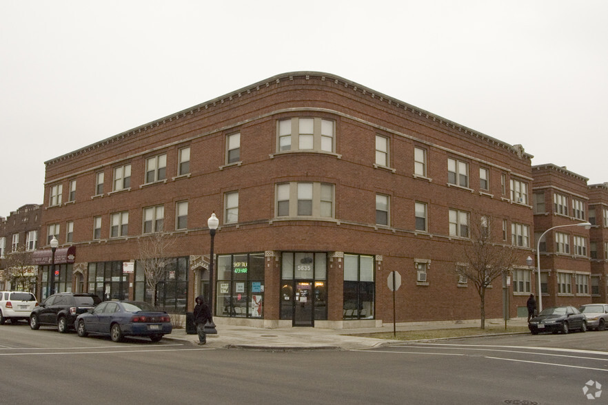 5629 W Madison St, Chicago, IL en alquiler - Foto del edificio - Imagen 1 de 1