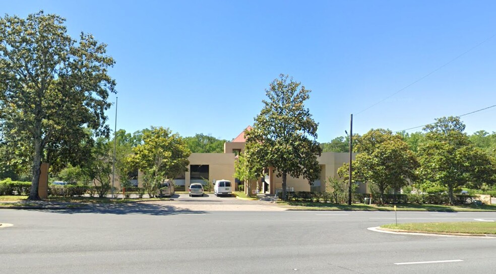 1709 Mahan Dr, Tallahassee, FL en venta - Foto del edificio - Imagen 2 de 15