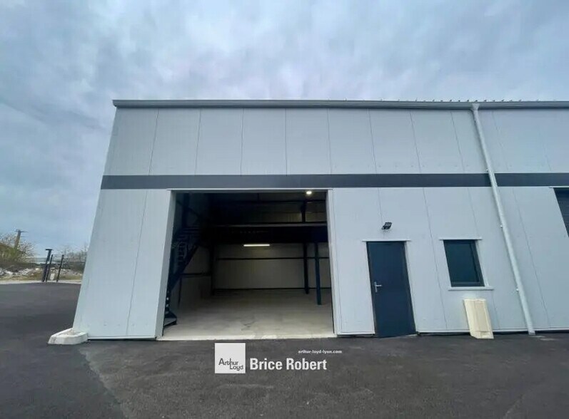 Flex en Chavanoz en alquiler - Foto del edificio - Imagen 1 de 6