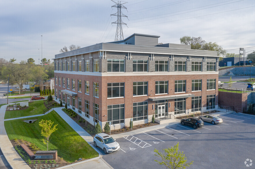 2920 Berry Hill Dr, Nashville, TN en alquiler - Foto del edificio - Imagen 2 de 2