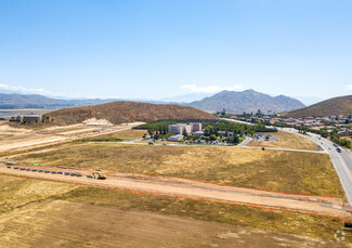 Más detalles para McCall Blvd, Menifee, CA - Terrenos en alquiler