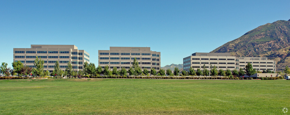 2825 E Cottonwood Pky, Salt Lake City, UT en alquiler - Foto del edificio - Imagen 3 de 9