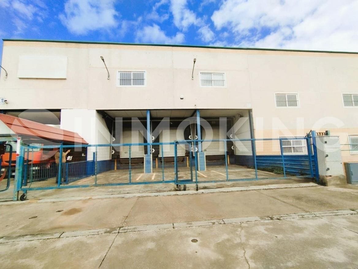 Nave en Toledo, Toledo en venta Foto del edificio- Imagen 1 de 4