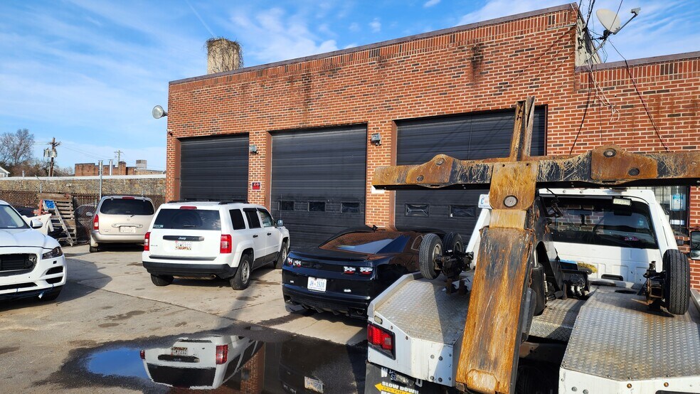 2405 22nd St NE, Washington, DC en venta - Foto del edificio - Imagen 1 de 21