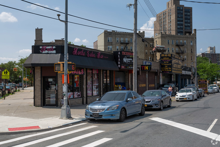 2510 Boston Rd, Bronx, NY en alquiler - Foto del edificio - Imagen 2 de 7