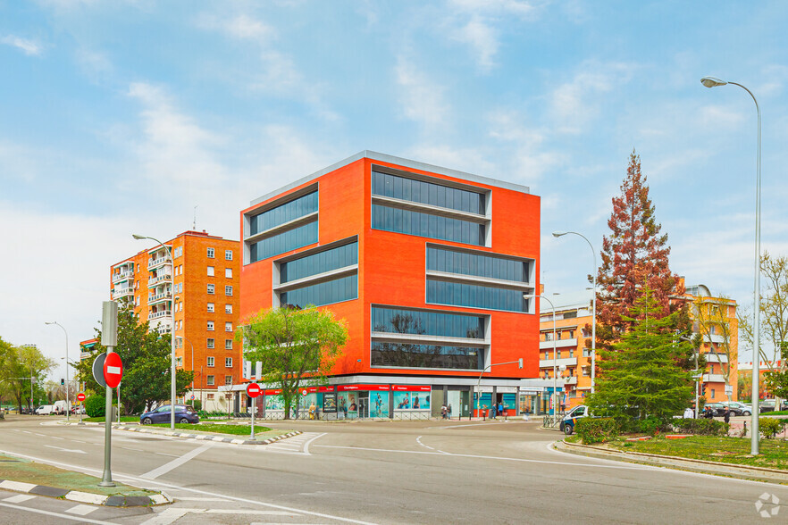 Oficinas en Madrid, MAD en alquiler - Foto del edificio - Imagen 2 de 3