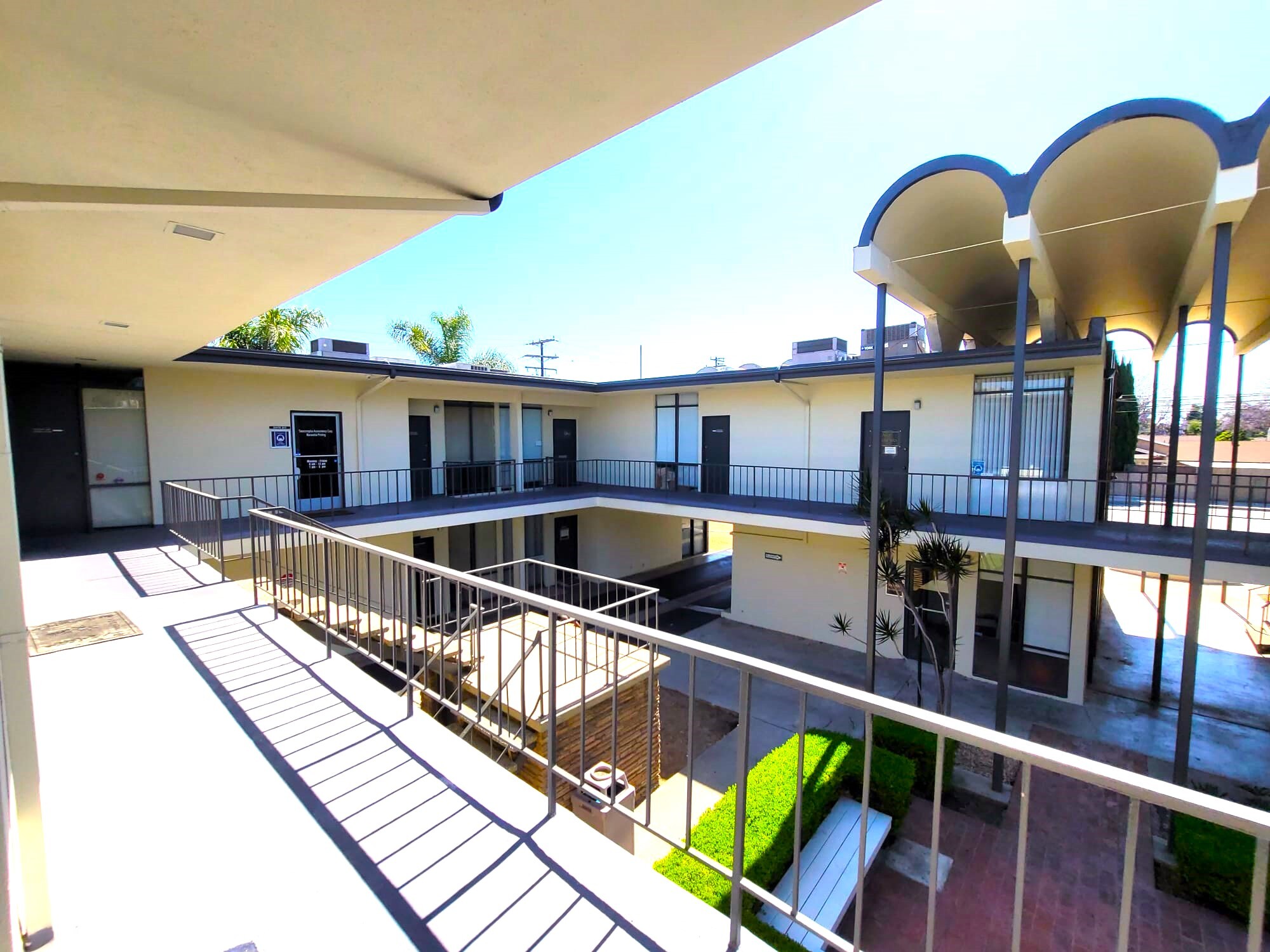 3840 Woodruff Ave, Long Beach, CA en alquiler Foto del edificio- Imagen 1 de 3