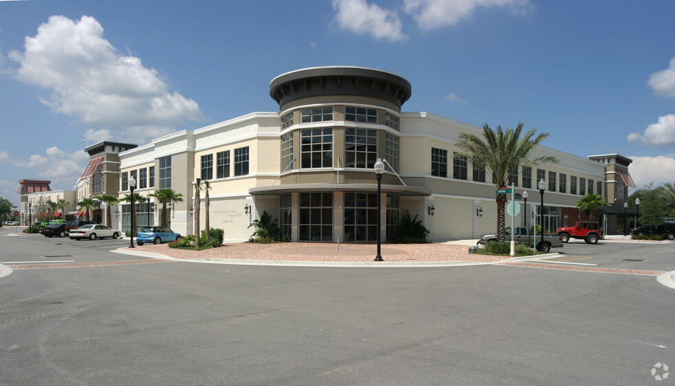 1145 Townpark Ave, Lake Mary, FL en alquiler - Foto del edificio - Imagen 2 de 7